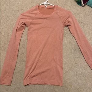 Lulu lemon Long-Sleeve-Peach
